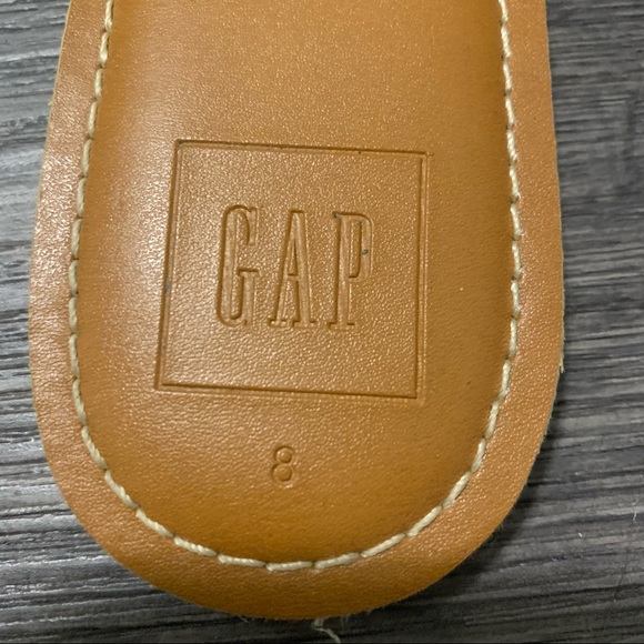 2/$30 Gap leather slide sandals - Picture 2 of 4